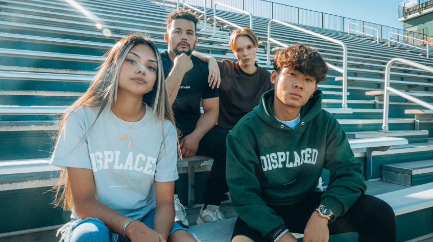 Fashion Forward - Revolutionize Your Streetwear Brand with UK's Finest Clothing Manufacturers